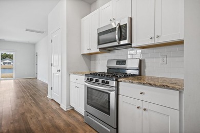 Premium waterfront lot located in the established Arbor Glen - photo 6