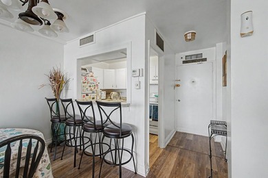 Beachfront Living at The Warwick - Beautiful 1BR/1BA in great - photo 2
