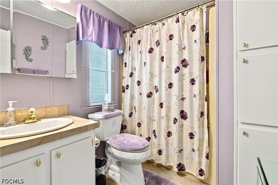Welcome to this beautifully maintained, move-in-ready home - photo 13