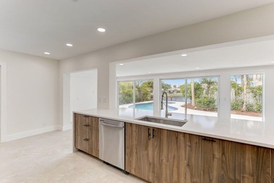 A modern remodeled waterfront oasis in the heart of Fort - photo 24