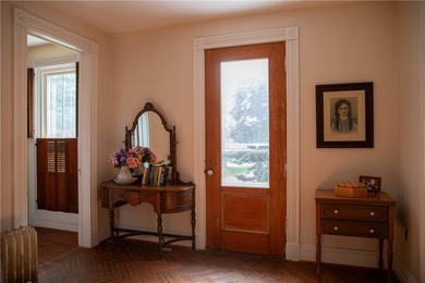 Dreams Do Come True Here! A large Victorian with a garage apt & - photo 25