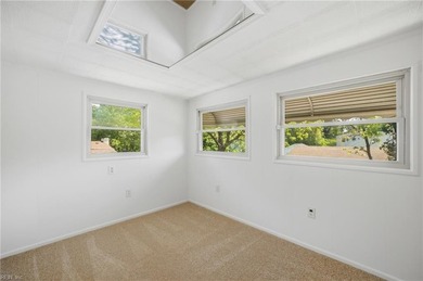Meticulously maintained 2-story home in sought-after Poplar - photo 26