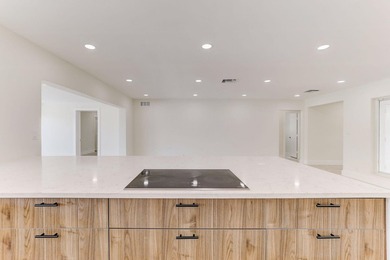 A modern remodeled waterfront oasis in the heart of Fort - photo 26