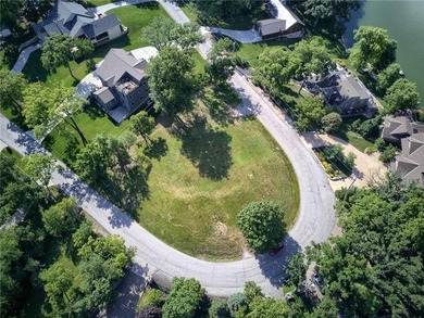 Amazing building lot on coveted 75th Street across from THE - photo 3