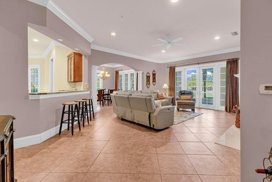 An exceptional opportunity to experience refined coastal - photo 4