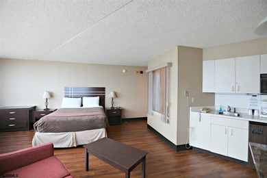 DIRECT OCEANFRONT ATLANTIC PALACE UNIT!! Enjoy incredible - photo 8