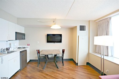 DIRECT OCEANFRONT ATLANTIC PALACE UNIT!! Enjoy incredible - photo 9