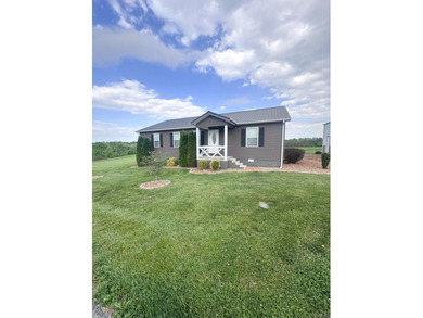 If you've been looking for a clean, move-in ready place that's - photo 2