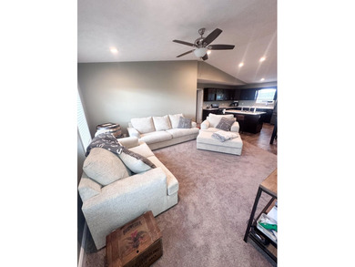 If you've been looking for a clean, move-in ready place that's - photo 8