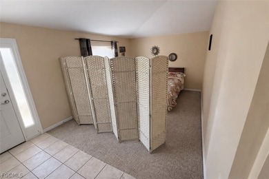 Spacious 3-bedroom, 2-bath home located in NE Cape Coral. This - photo 4