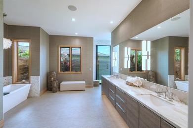 Set behind the gates of Wailea Golf Estates, this like-new - photo 9