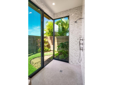 Set behind the gates of Wailea Golf Estates, this like-new - photo 10