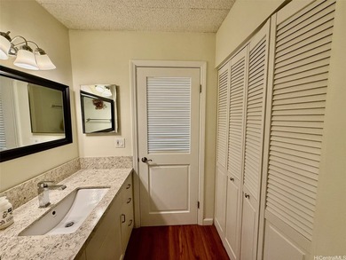 Royal Kuhio conveniently located in the heart of Waikiki - photo 7