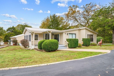 Lake Home For Sale in Shell Knob, Missouri