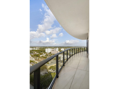 Penthouse 03 at Solemar will take your breath away, over 4600 - photo 40