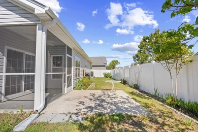 Beautiful Home with Open Floor Plan & Upgraded Features Near - photo 7