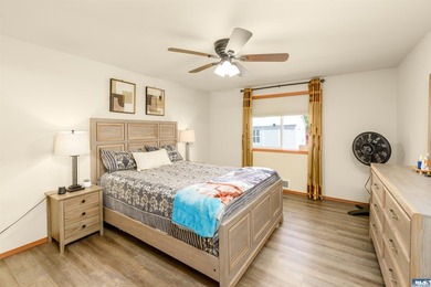 Beautifully maintained 2014-built home in a convenient Port - photo 19