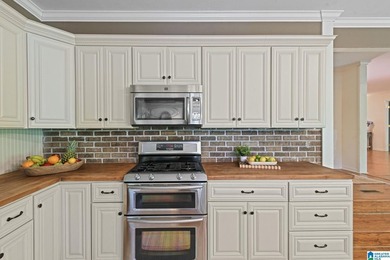 Come experience the quiet luxury of this 3 bedroom, 3 bath - photo 22