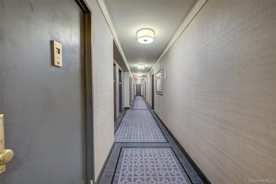 This incredible *blank canvas* opportunity is tailor-made for a - photo 2
