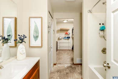 Beautifully maintained 2014-built home in a convenient Port - photo 22