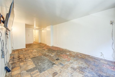 This incredible *blank canvas* opportunity is tailor-made for a - photo 7