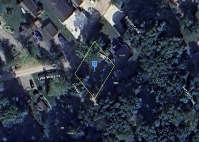 Runyan Lake Lot For Sale in Fenton Michigan