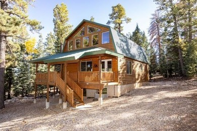 Lake Home For Sale in Duck Creek Village, Utah