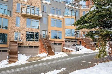 Hudson River Home For Sale in North Bergen New Jersey