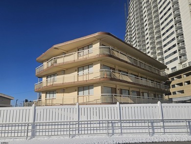 Fabulous opportunity to own a fully furnished and equipped - photo 1