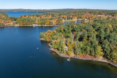 Androscoggin Lake Home For Sale in Wayne Maine