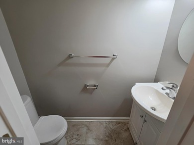 Additional listing photo 4