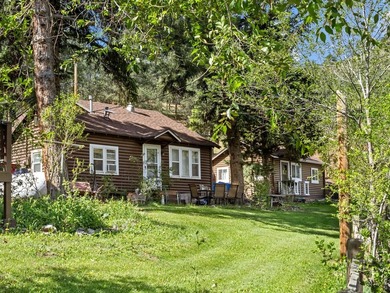 A rare and compelling income property opportunity along the - photo 44