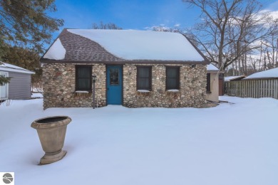 North Lake - Leelanau County Condo For Sale in Lake Leelanau Michigan