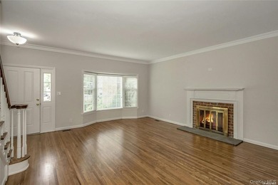A stunning and completely renovated 3 bedroom 3.5 bath Townhouse - photo 7