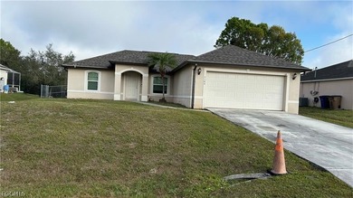 Lehigh Acres Area Home For Sale in Lehigh Acres Florida