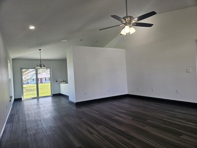 NEW CONSTRUCTION! POSSIBLE OWNER FINANCING OR LEASE PURCHASE! - photo 4