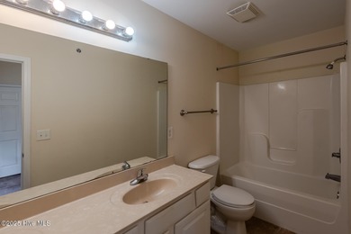 Don't miss this 3-bedroom, 2.5-bath townhouse located in the - photo 10