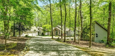 (private lake, pond, creek) Home For Sale in Manakin Sabot Virginia