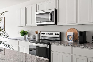 The thoughtfully designed Autumn II floorplan offers comfort - photo 14