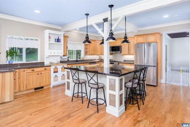 Tucked into a peaceful setting, this spacious 4-bedroom, 2 - photo 17