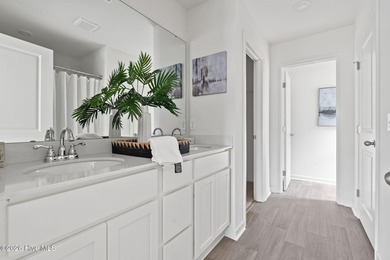 The thoughtfully designed Autumn II floorplan offers comfort - photo 22