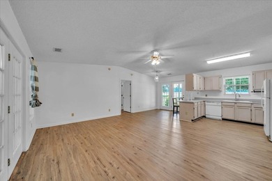 Welcome to a fisherman's paradise in the desirable Limestone - photo 23