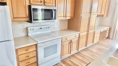 Welcome to 239 Duke Street, Unit 305, a spacious 3-bedroom - photo 25