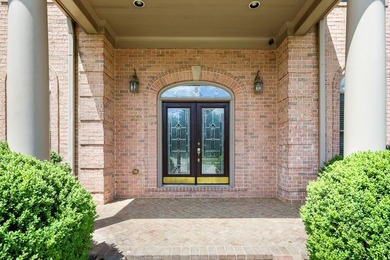 Tucked inside the gated Two Creeks community within Frankfort - photo 3
