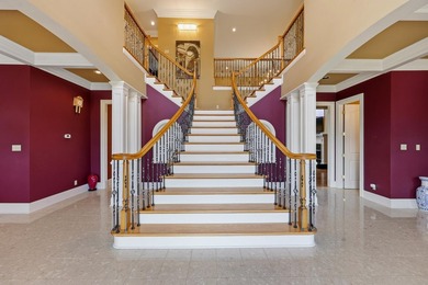 Tucked inside the gated Two Creeks community within Frankfort - photo 4