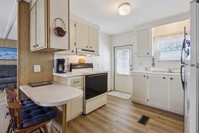 Additional listing photo 4