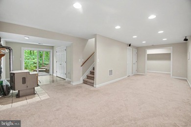 Move-In Ready 5BR, 3.5BA Brick-Front Colonial on a private - photo 35