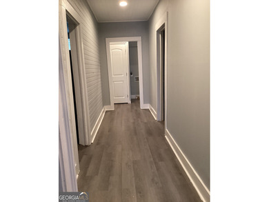 Perfect income property! Just 5 blocks from Georgia College and - photo 5