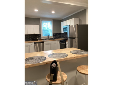 Perfect income property! Just 5 blocks from Georgia College and - photo 7