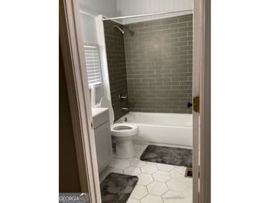Perfect income property! Just 5 blocks from Georgia College and - photo 10